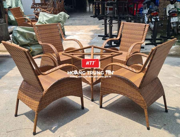 Bàn ghế nhựa giả mây ngoài trời HTT025