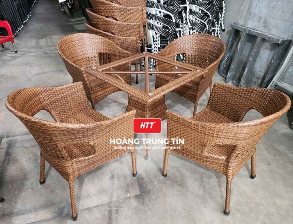 Bàn ghế cafe nhựa giả mây HTT060