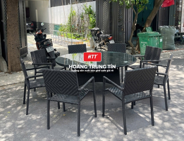 Bàn ghế nhà hàng đan nhựa mây HTT039