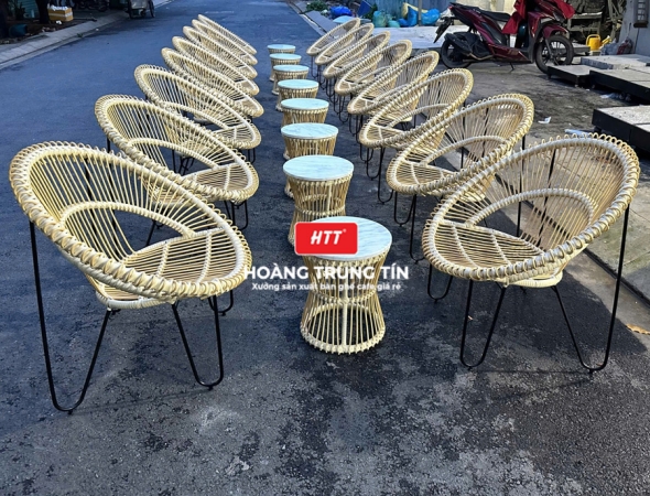 Bàn ghế cafe đan nhựa mây cao cấp HTT056