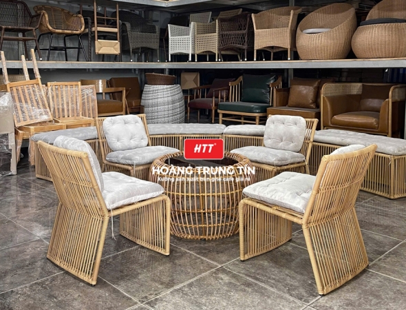 Bàn ghế cafe đan nhựa mây cao cấp HTT057