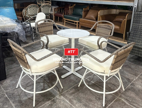 Bàn ghế nhựa giả mây ngoài trời HTT056