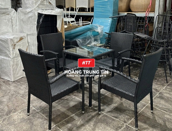 Bàn ghế cafe nhựa giả mây HTT110