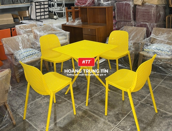 Bàn ghế cafe nhựa đúc nguyên khối HTT20