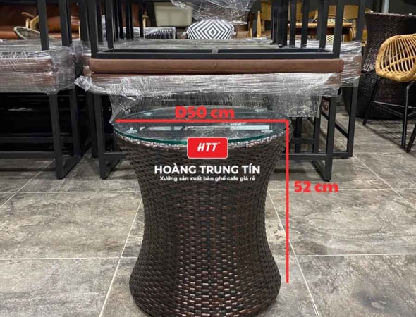 Bàn ghế sofa trứng đan nhựa mây HTT044