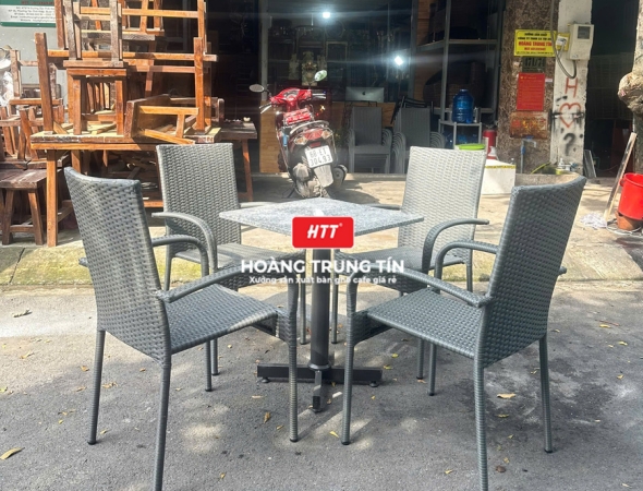 Bàn ghế nhựa giả mây ngoài trời HTT059