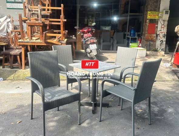 Bàn ghế nhựa giả mây ngoài trời HTT059