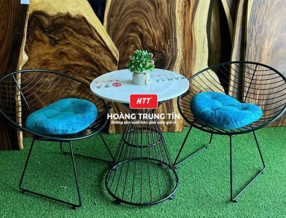 Bàn ghế cafe sắt ngoài trời HTT01