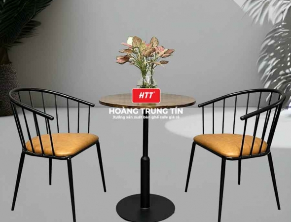 Bàn ghế cafe sắt nệm cao cấp HTT18