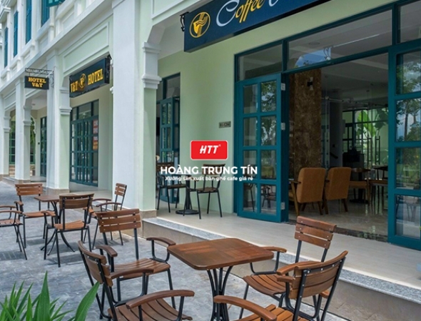 Bàn ghế cafe gỗ chân sắt HTT006