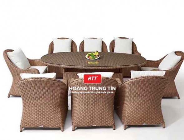 Bàn ghế nhà hàng đan nhựa mây HTT013