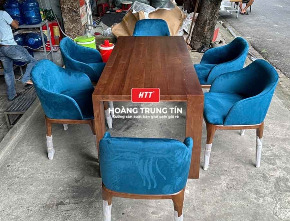 Bàn ghế ăn gỗ nệm cao cấp HTT26