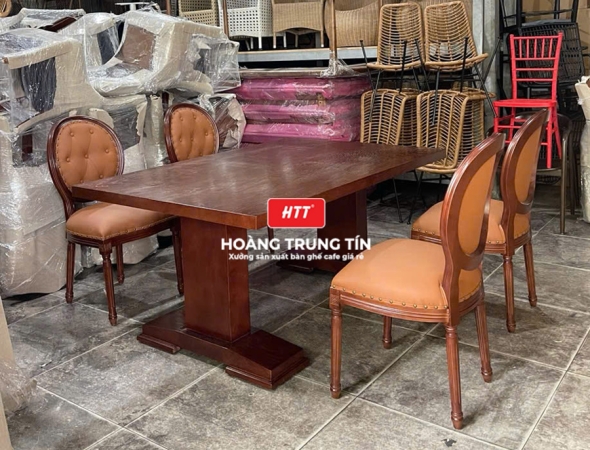 Bàn ghế nhà hàng gỗ nệm cao cấp HTT03