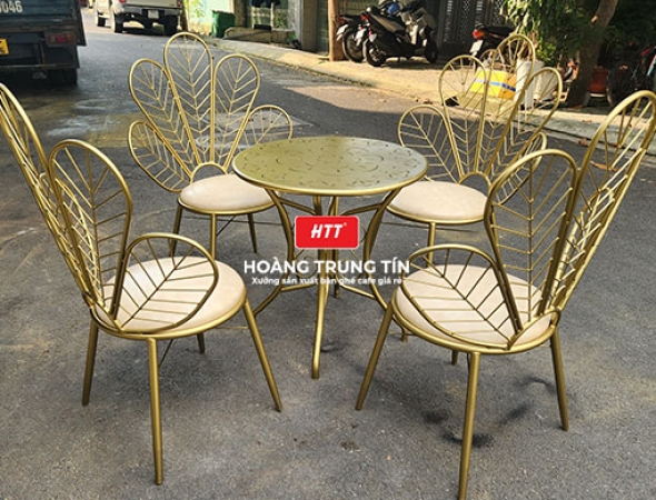 Bàn ghế cafe sắt nệm cao cấp HTT07