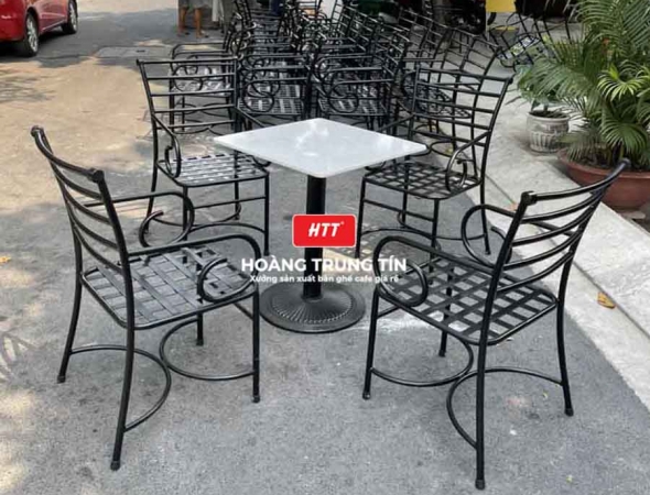 Bàn ghế cafe sắt ngoài trời HTT13