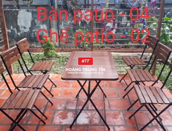 Bàn ghế cafe gỗ chân sắt ngoài trời