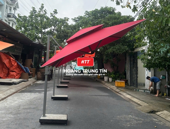 Dù che nắng lệch tâm vuông 2m5 HTT-01