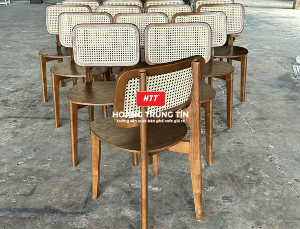 Ghế cafe gỗ cao cấp HTT04