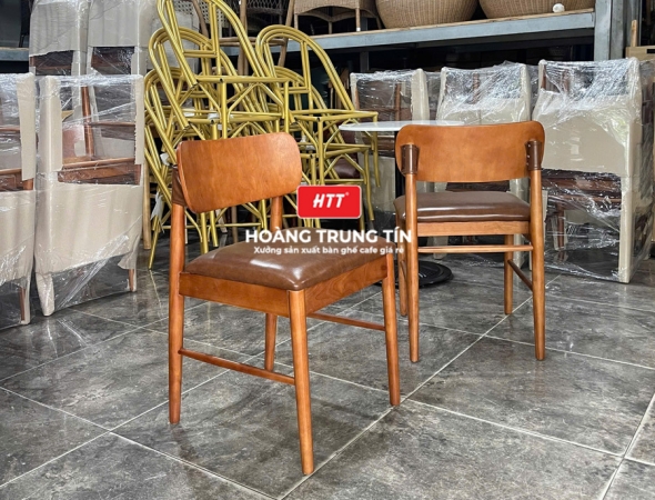 Bàn ghế cafe gỗ nệm cao cấp HTT49