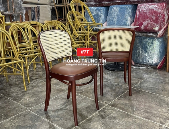Ghế cafe gỗ nệm cao cấp HTT59