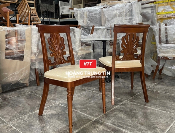 Ghế cafe gỗ nệm cao cấp HTT60
