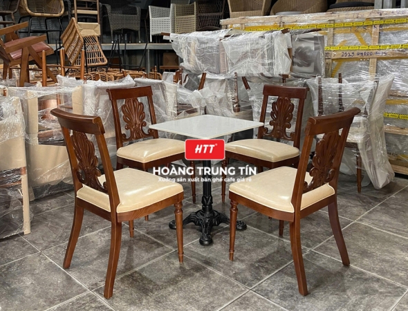 Bàn ghế nhà hàng gỗ nệm cao cấp HTT05