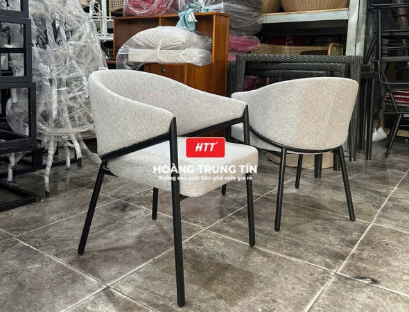 Bàn ghế cafe sắt nệm HTT03