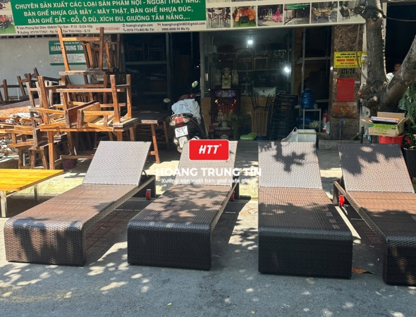 Giường tắm nắng đan nhựa giả mây HTT10