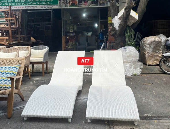 Giường tắm nắng đan nhựa giả mây HTT11