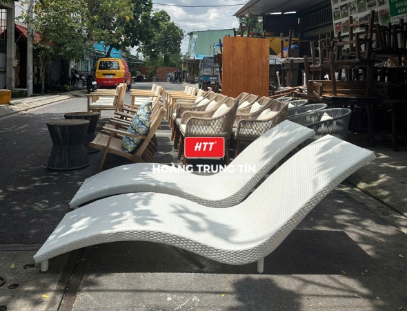 Giường tắm nắng đan nhựa giả mây HTT11