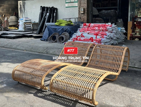 Giường tắm nắng đan nhựa giả mây HTT13