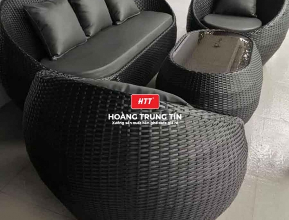 Bàn ghế sofa trứng đan nhựa mây HTT033