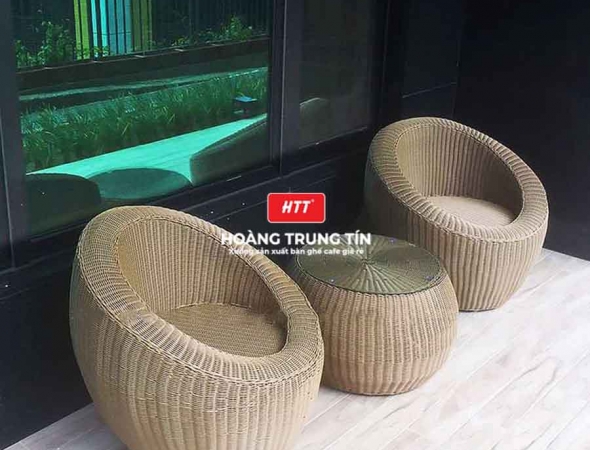 Bàn ghế sofa trứng đan nhựa mây HTT036