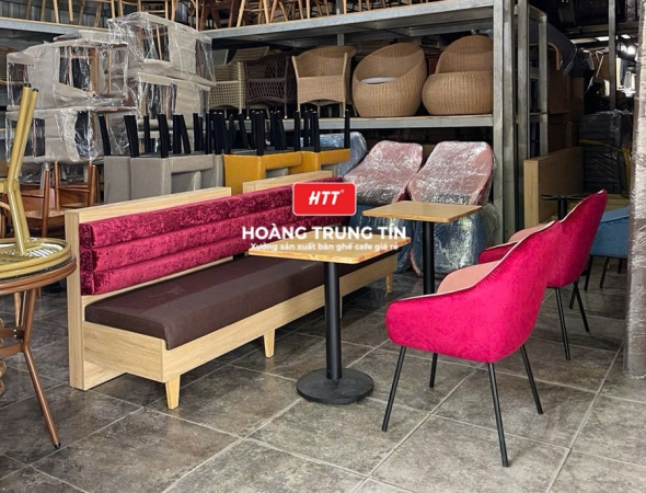 Bàn ghế cafe sắt nệm cao cấp HTT40