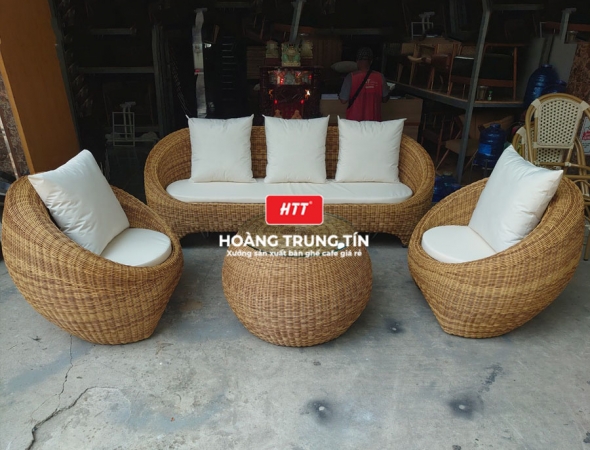 Bàn ghế sofa trứng đan nhựa mây HTT039