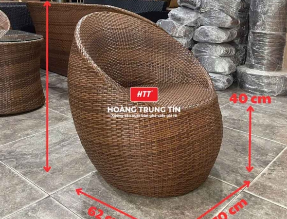 Bàn ghế sofa trứng đan nhựa mây HTT001