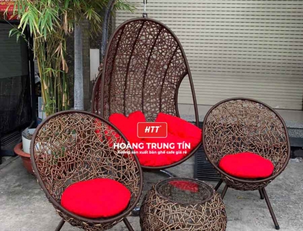 Xích đu đan nhựa giả mây HTT05