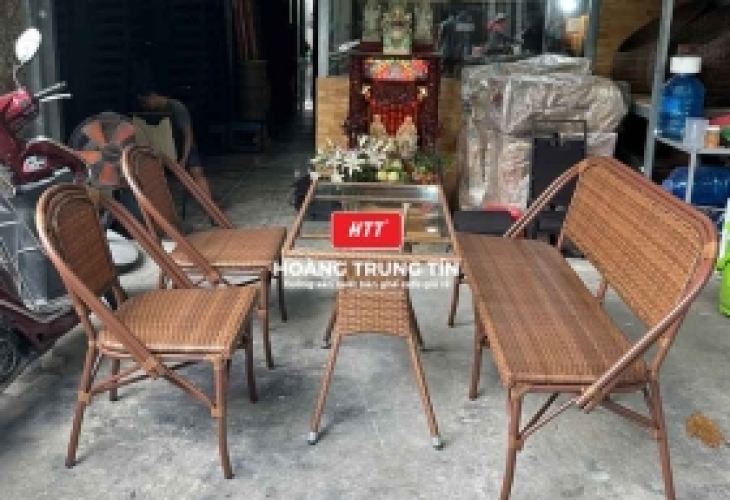 Mẫu bàn cà phê đẹp được ưa chuộng nhất hiện nay