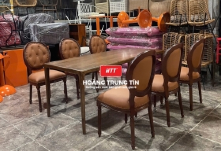 Khám phá các mẫu bàn cà phê gỗ đẹp và hiện đại nhất hiện nay