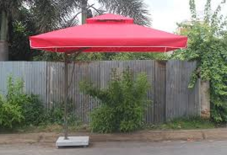 Mua Dù Lệch Tâm Cao Cấp Ở Đâu Uy Tín? Gợi Ý Địa Chỉ Bán Chất Lượng