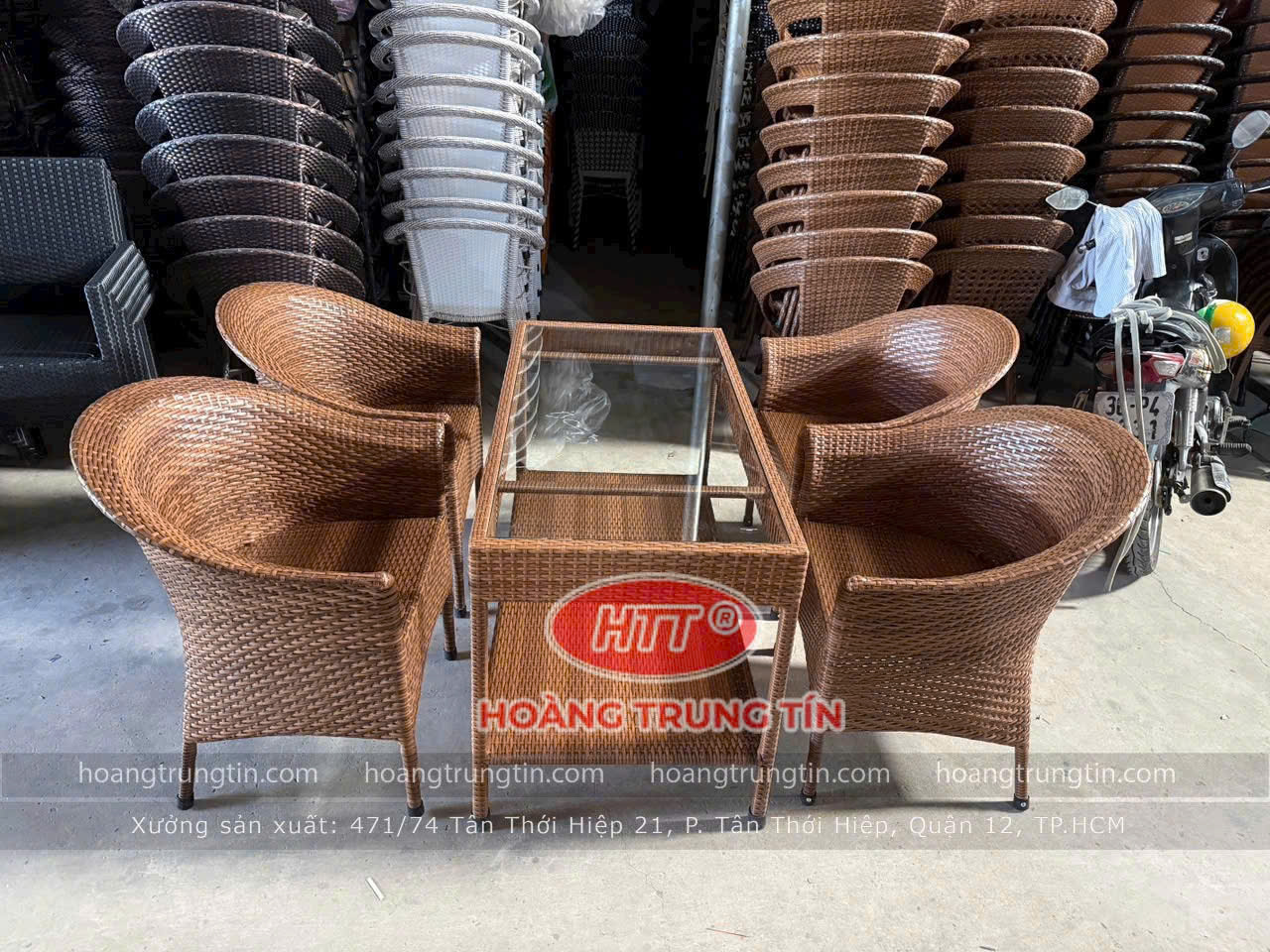 Bàn ăn 4 ghế cho homestay