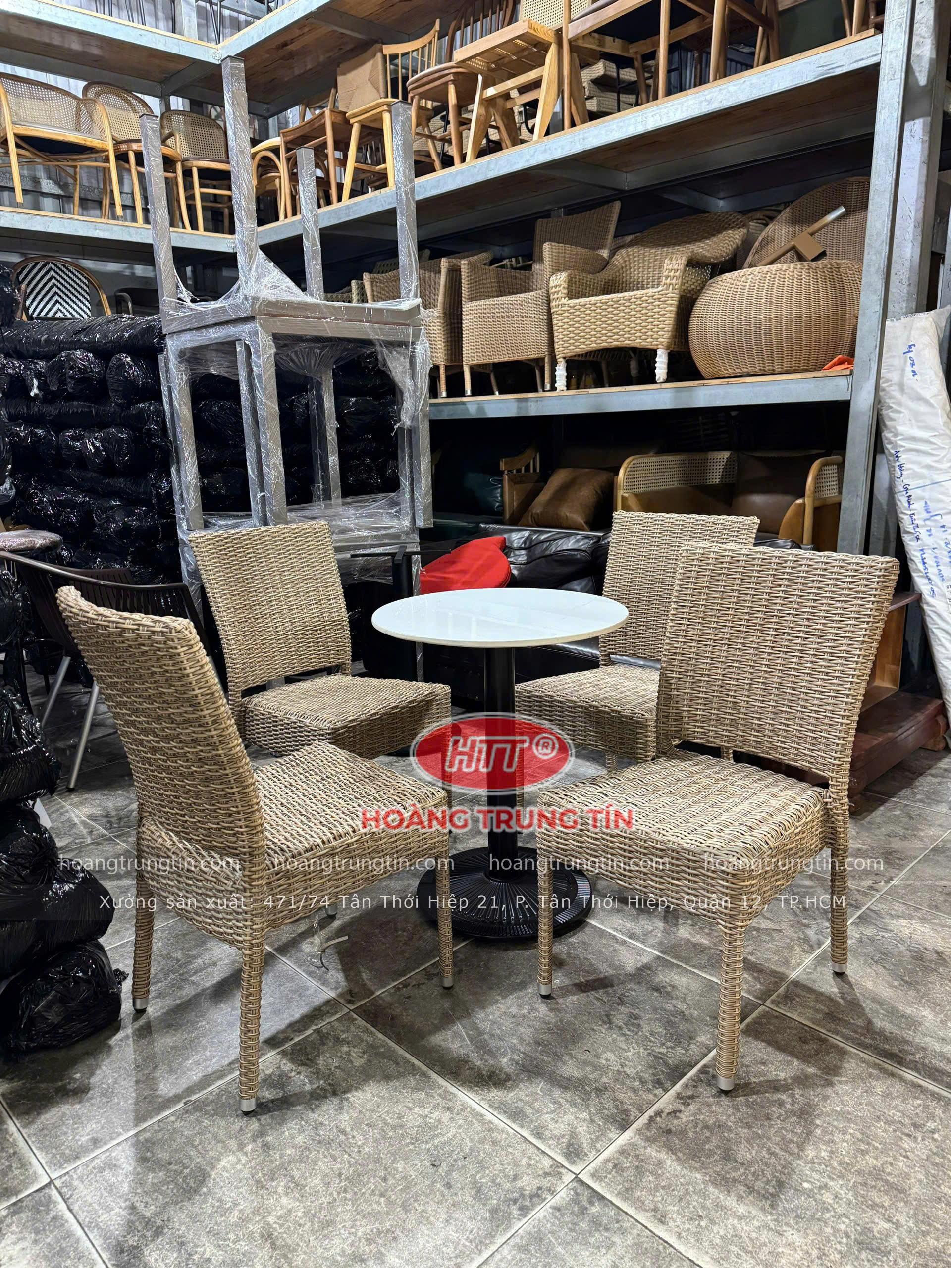 Bàn ghế nhựa giả mây thực chất là gì?