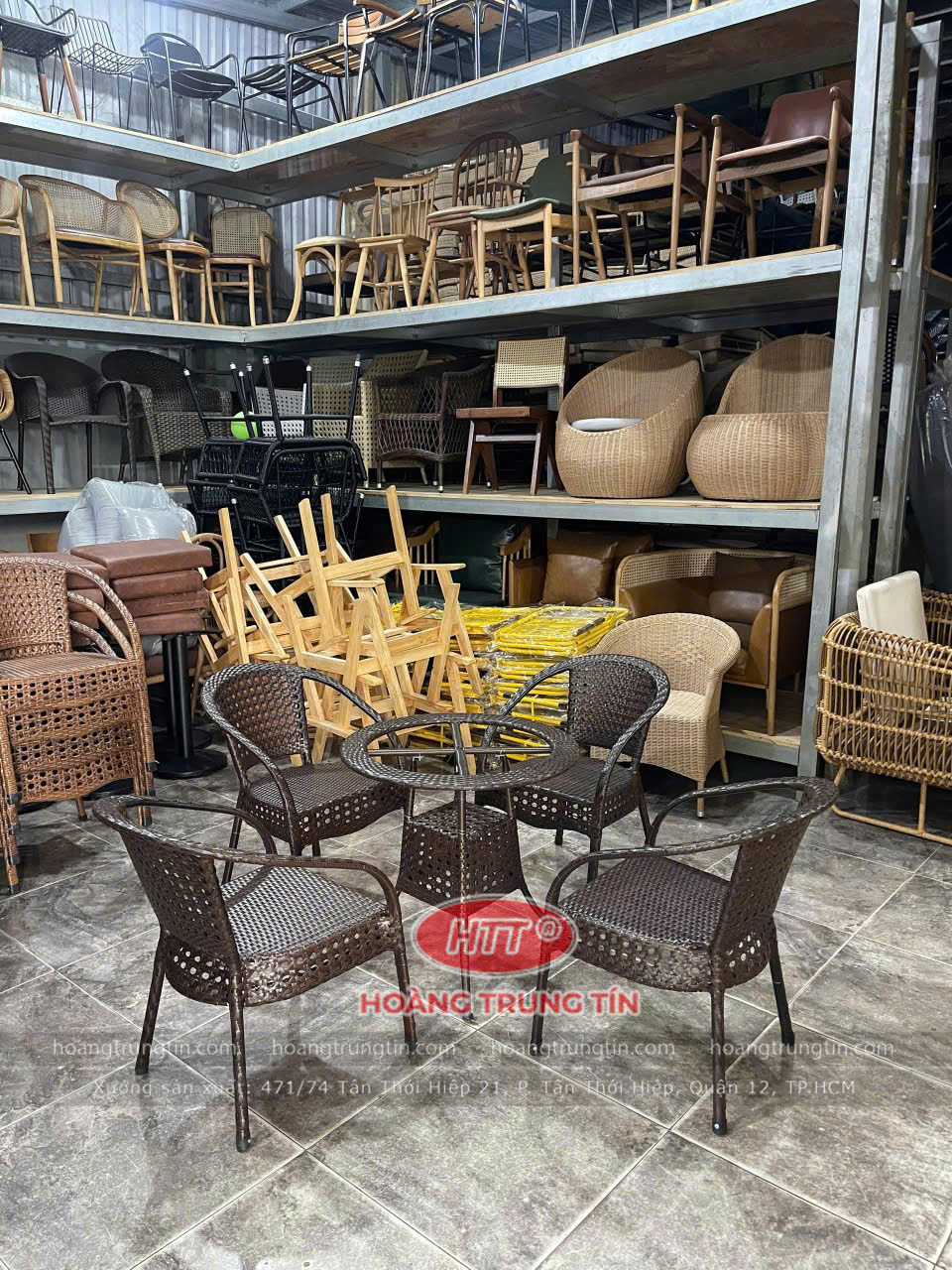 Giá ghế mây đan mắt cáo bao nhiêu?